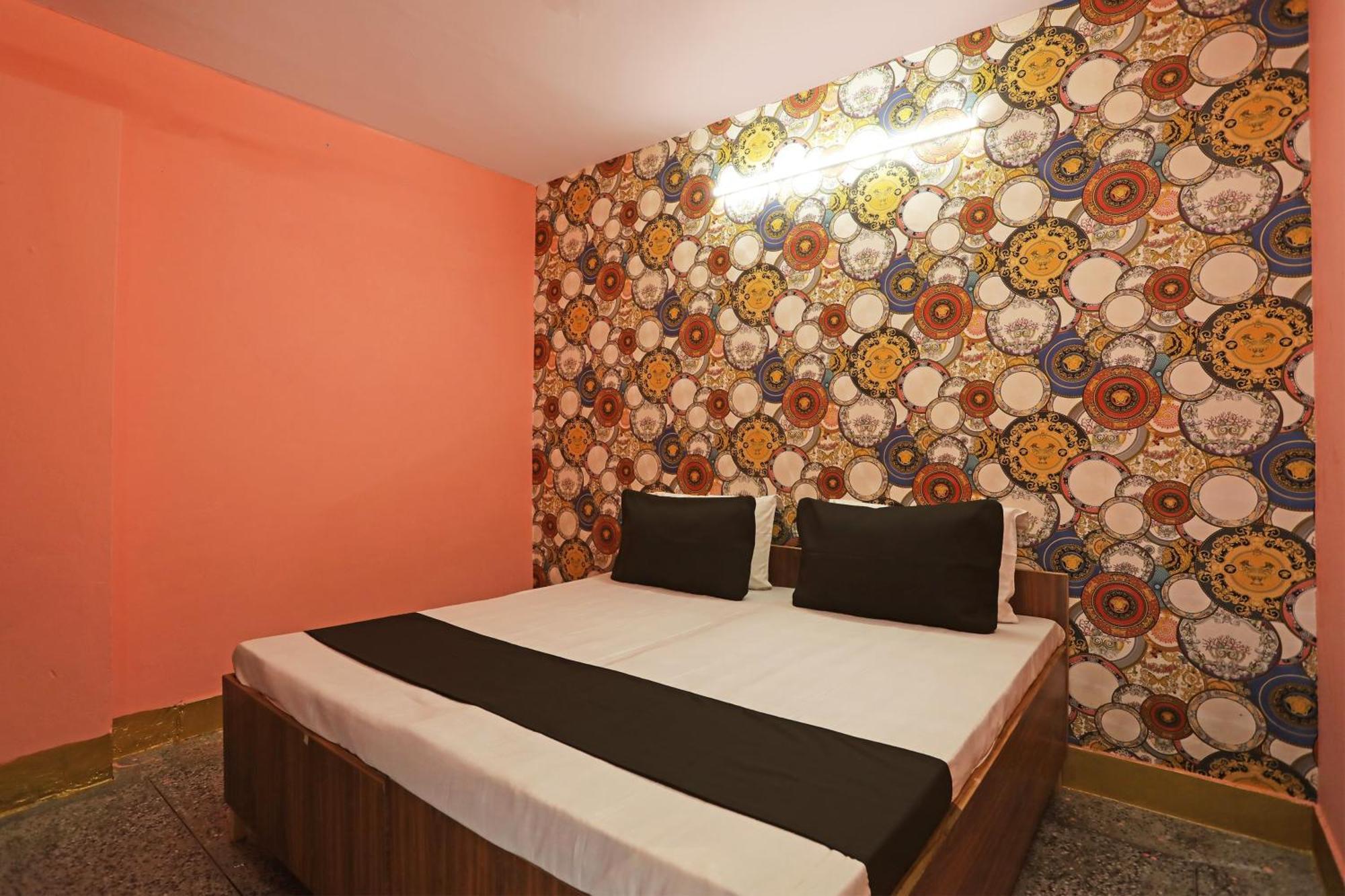 Oyo Kashish Palace Nuova Delhi Esterno foto